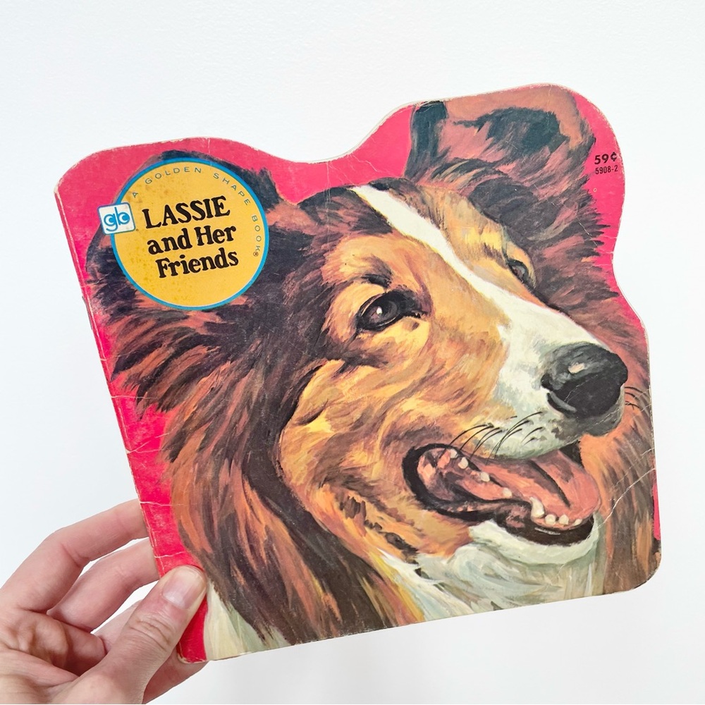 Vintage 1981 Lassie and Her Friends Dog Book